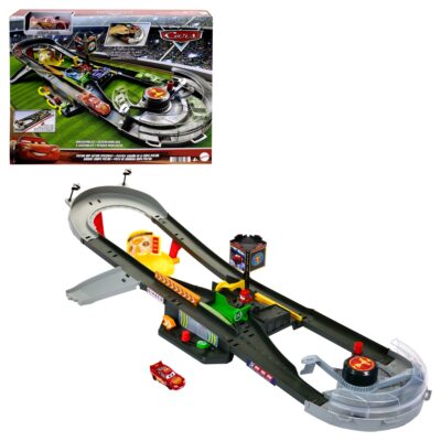 Disney · Pixar Cars-Circuit Course Piston Cup-Avec Voiture 1/55