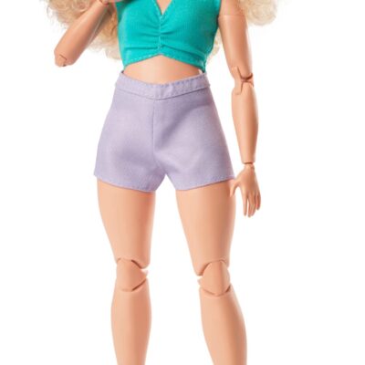 Barbie Signature Boneca Loira De Short Roxa