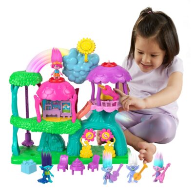 Imaginext Trolls Lights & Sounds Rainbow Treehouse Gift Set, Playset With 5 Figures & 11 Pieces