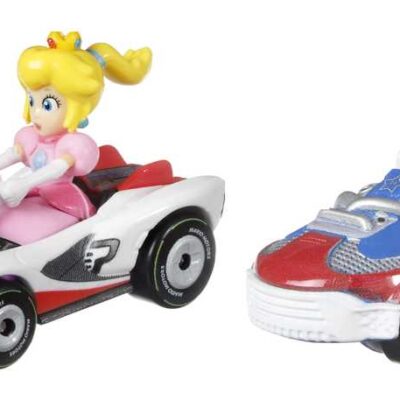 Hot Wheels Mario Kart Vehicle 4-Pack With 1 Exclusive Collectible Model